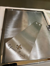 Carregar imagem no visualizador da galeria, Porta-Retrato Arlequi Orfevrerie Royale em Prata | Luxo Clássico