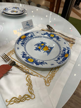 Carregar imagem no visualizador da galeria, Prato Vista Alegre Castelo Branco – Porcelana Portuguesa de Luxo e Tradição