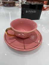 Carregar imagem no visualizador da galeria, Xícara de Café Rosa Vintage
