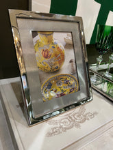 Carregar imagem no visualizador da galeria, Porta-Retrato Arlequi Orfevrerie Royale em Prata | Luxo Clássico
