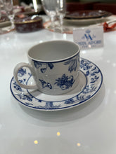 Carregar imagem no visualizador da galeria, Xícara de Chá Vista Alegre Castelo Branco | Porcelana Portuguesa
