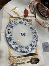 Carregar imagem no visualizador da galeria, Prato Vista Alegre Castelo Branco – Porcelana Portuguesa de Luxo e Tradição
